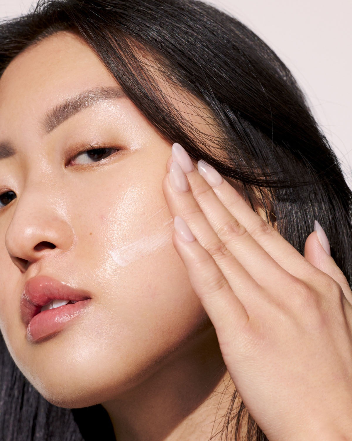 Daily Brightening UV Defense SPF 30