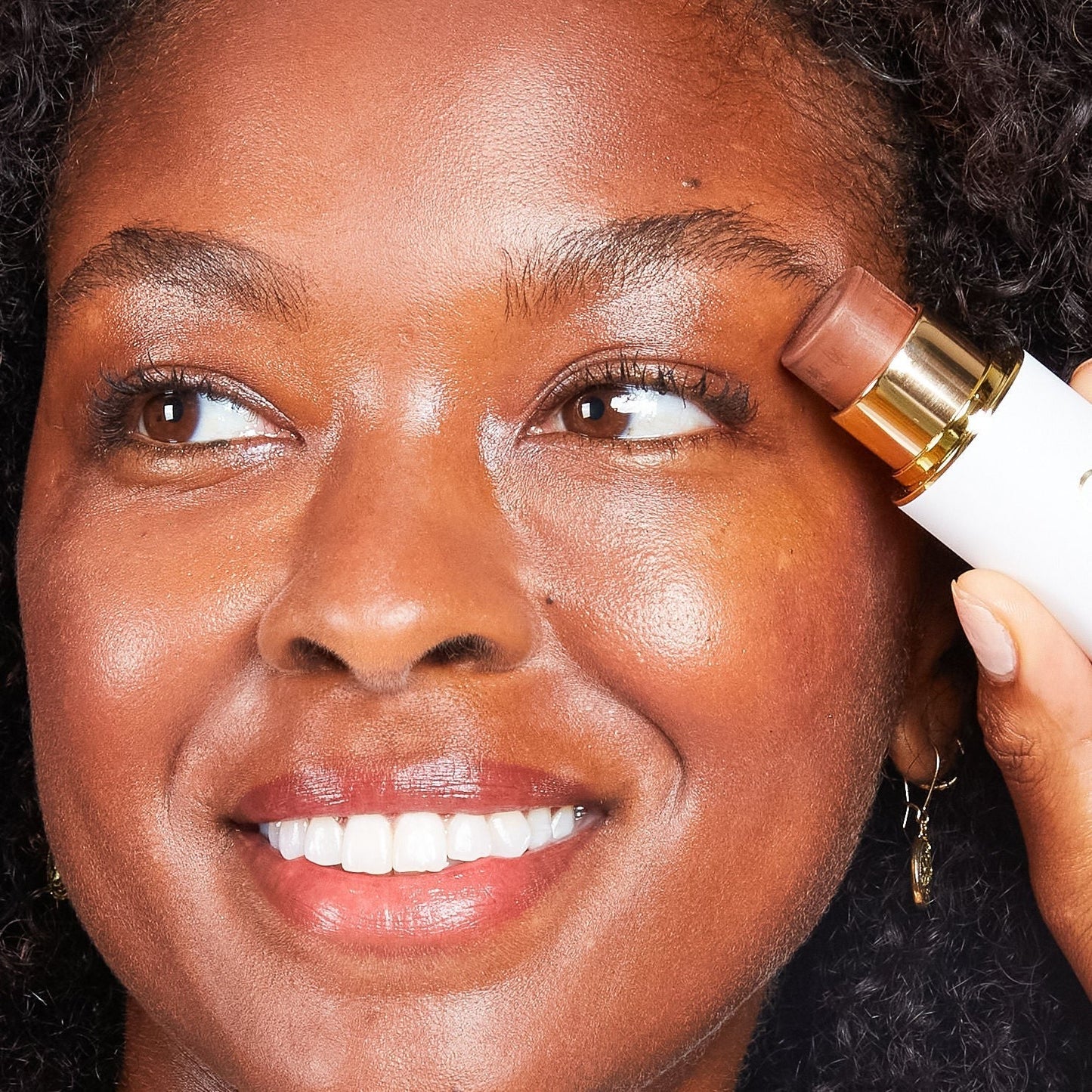 Sculpted Face Stick
