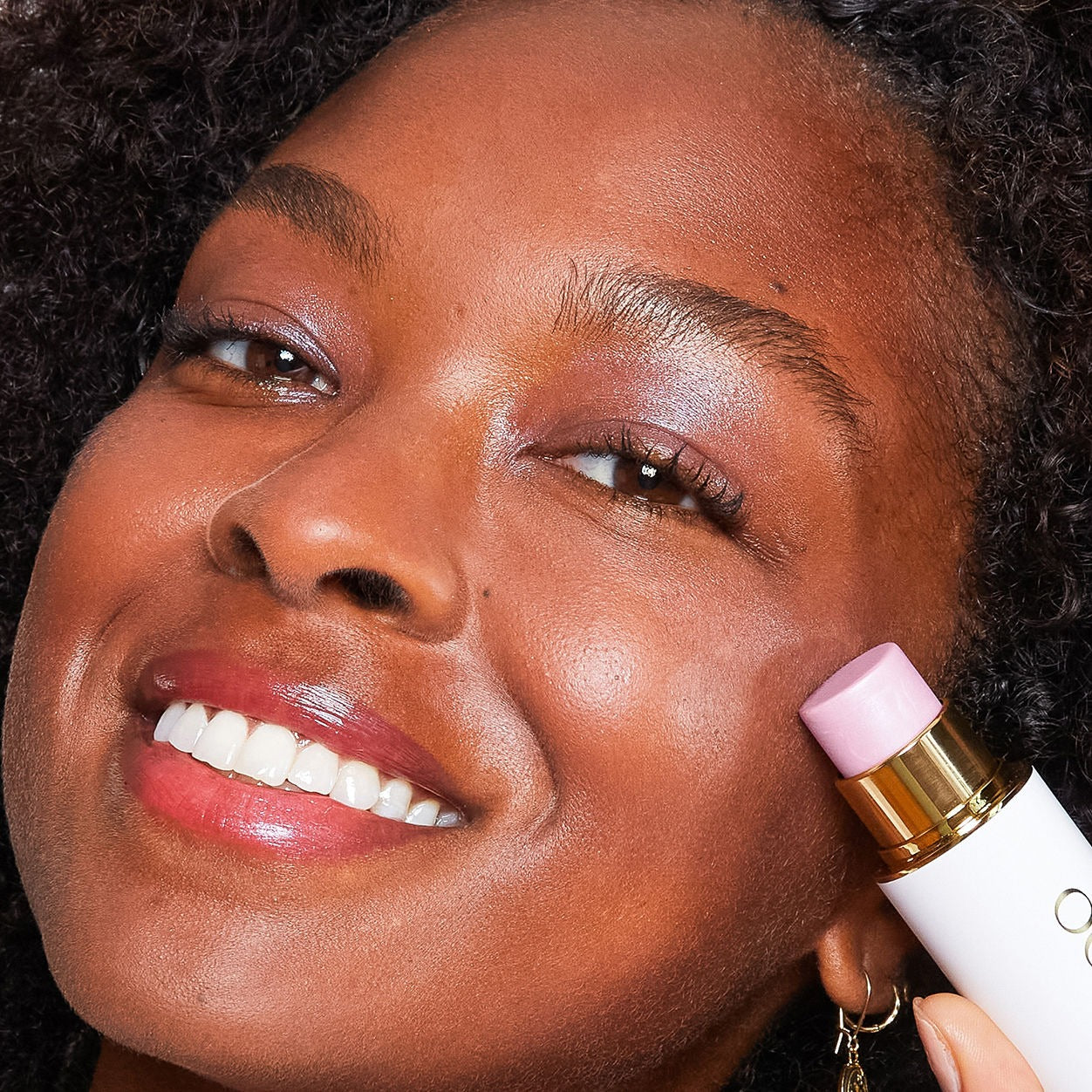 Sculpted Face Stick