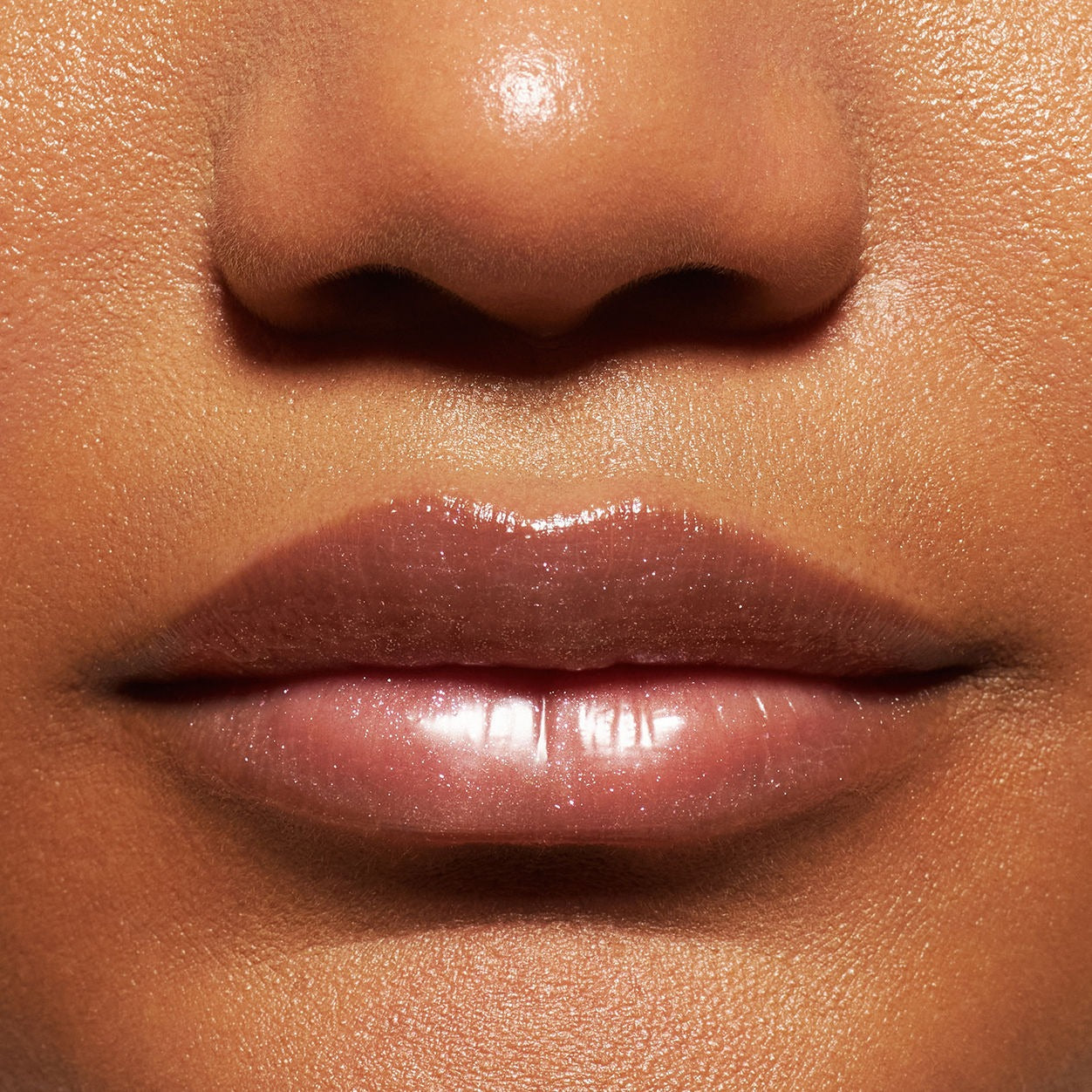 Glisten Up Lip Gloss