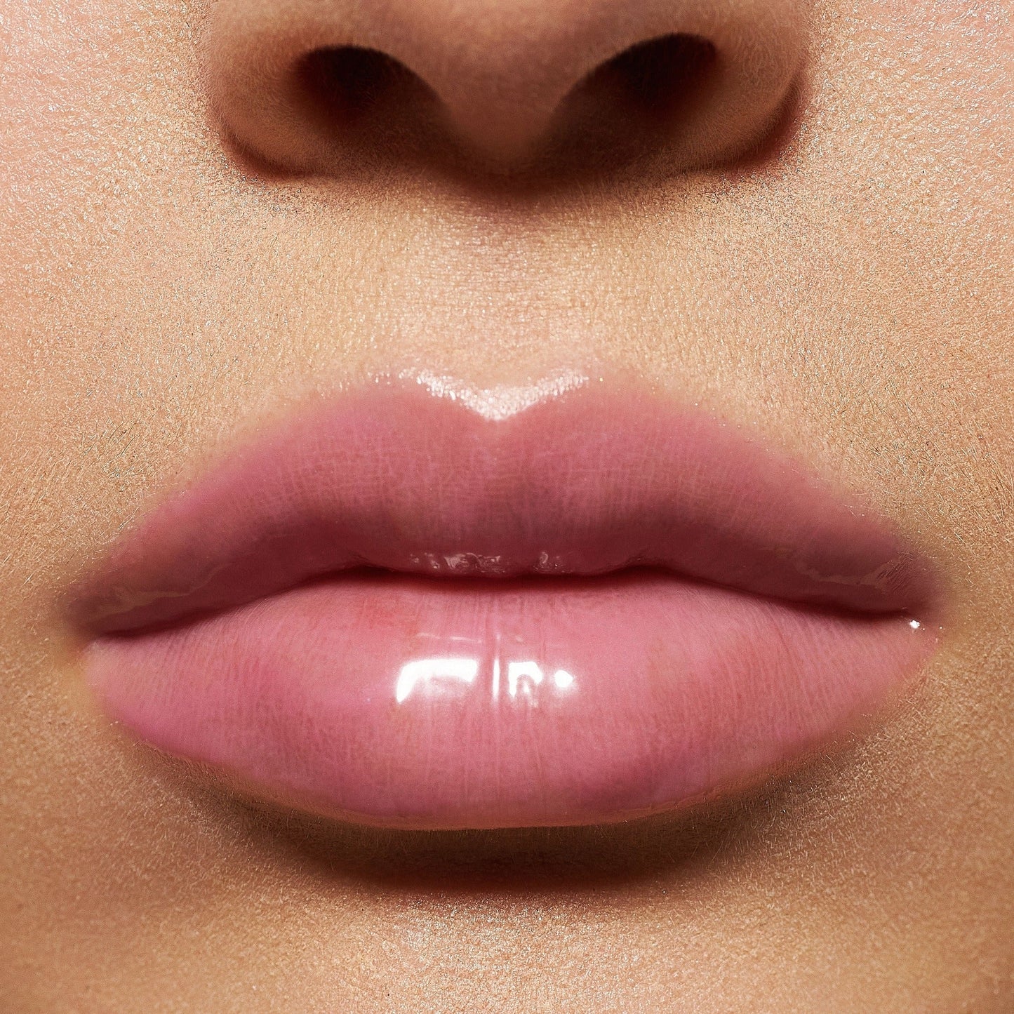 Glisten Up Lip Gloss
