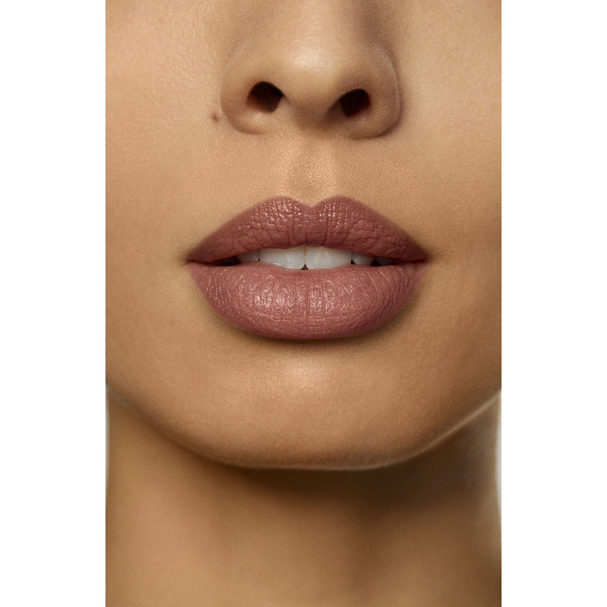 Rouge Essentiel Silky Crème Lipstick
