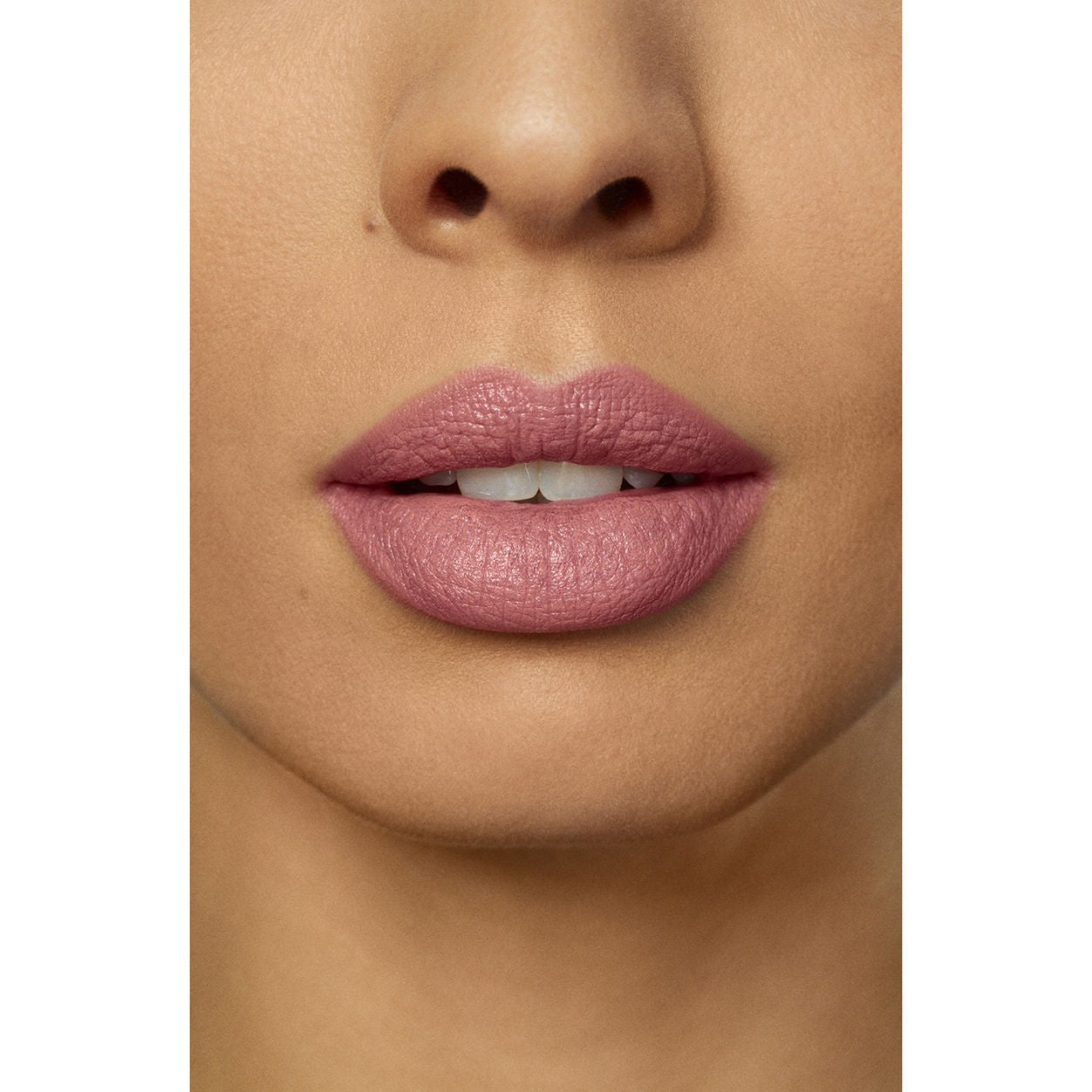 Rouge Essentiel Silky Crème Lipstick