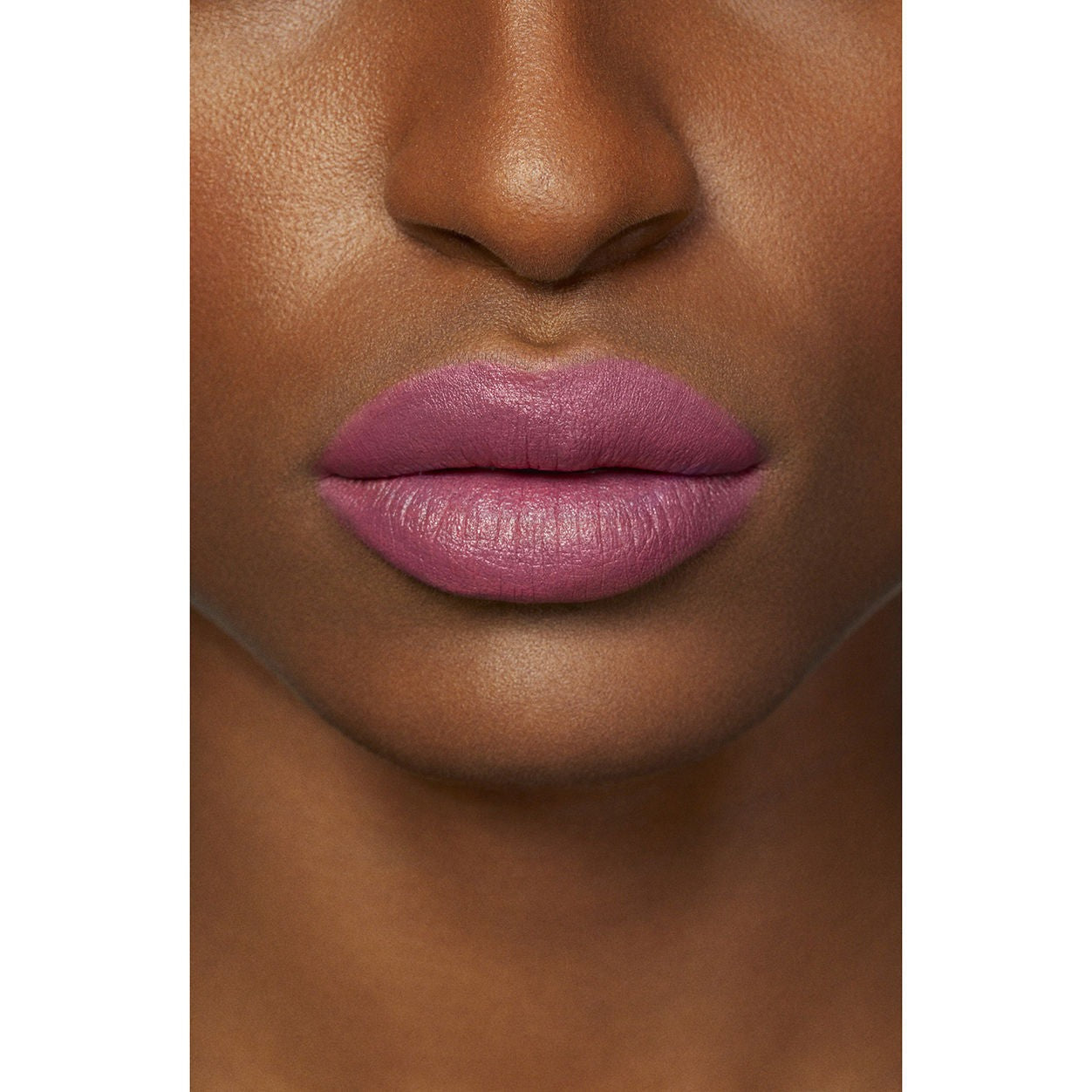 Rouge Essentiel Silky Crème Lipstick