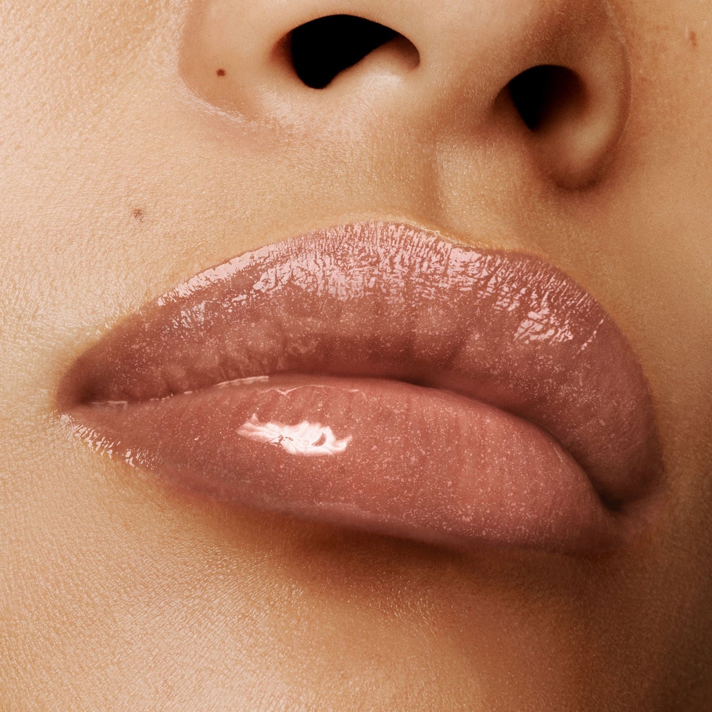 Gloss Luxe Lip with Hydrating Jojoba Oil