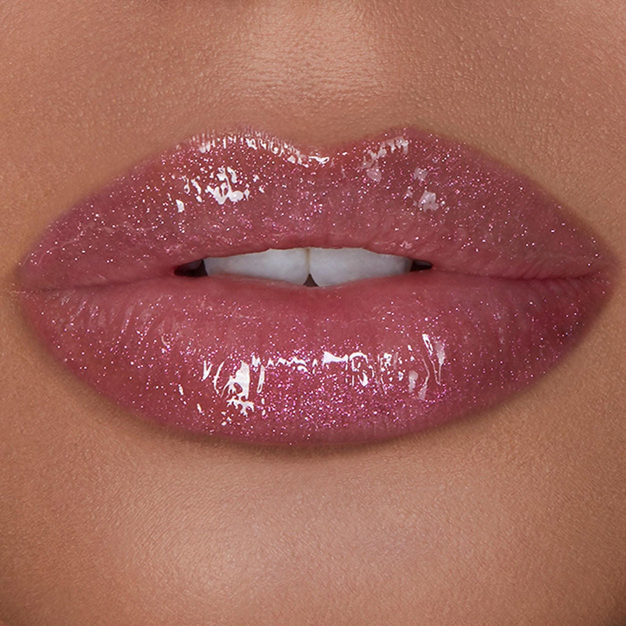 Unreal High Shine Volumizing Lip Gloss